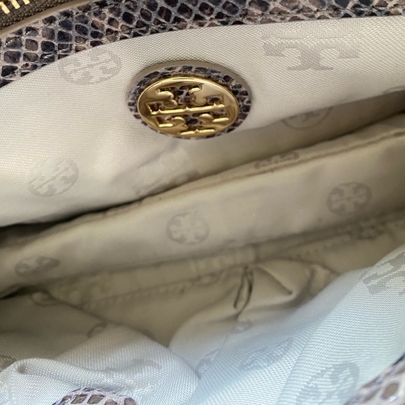 Authentic Tory Burch Python Print Leather Crossbody Handbag - Picture 10 of 16